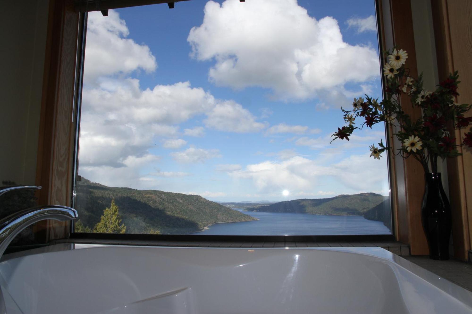 Moon Water Lodge Malahat Chambre photo